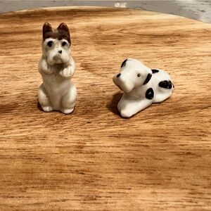 Vintage‎ dog ceramic figurines